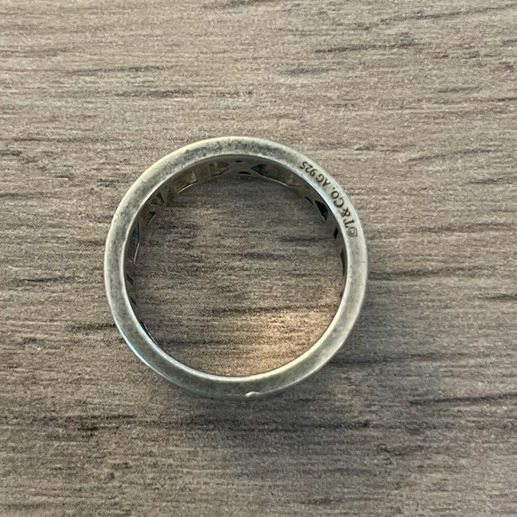 TIFFANY & CO. ATLAS RING - Picture 7 of 8